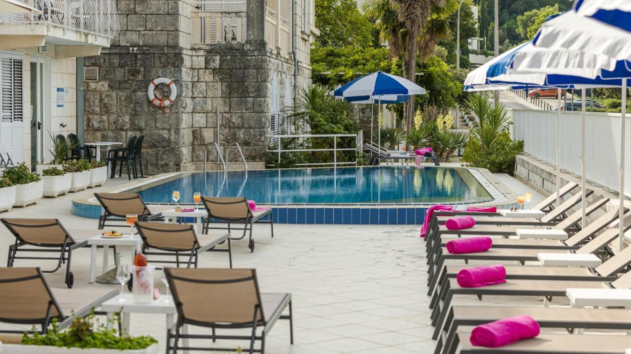 Hotel Komodor Дубровник Экстерьер фото